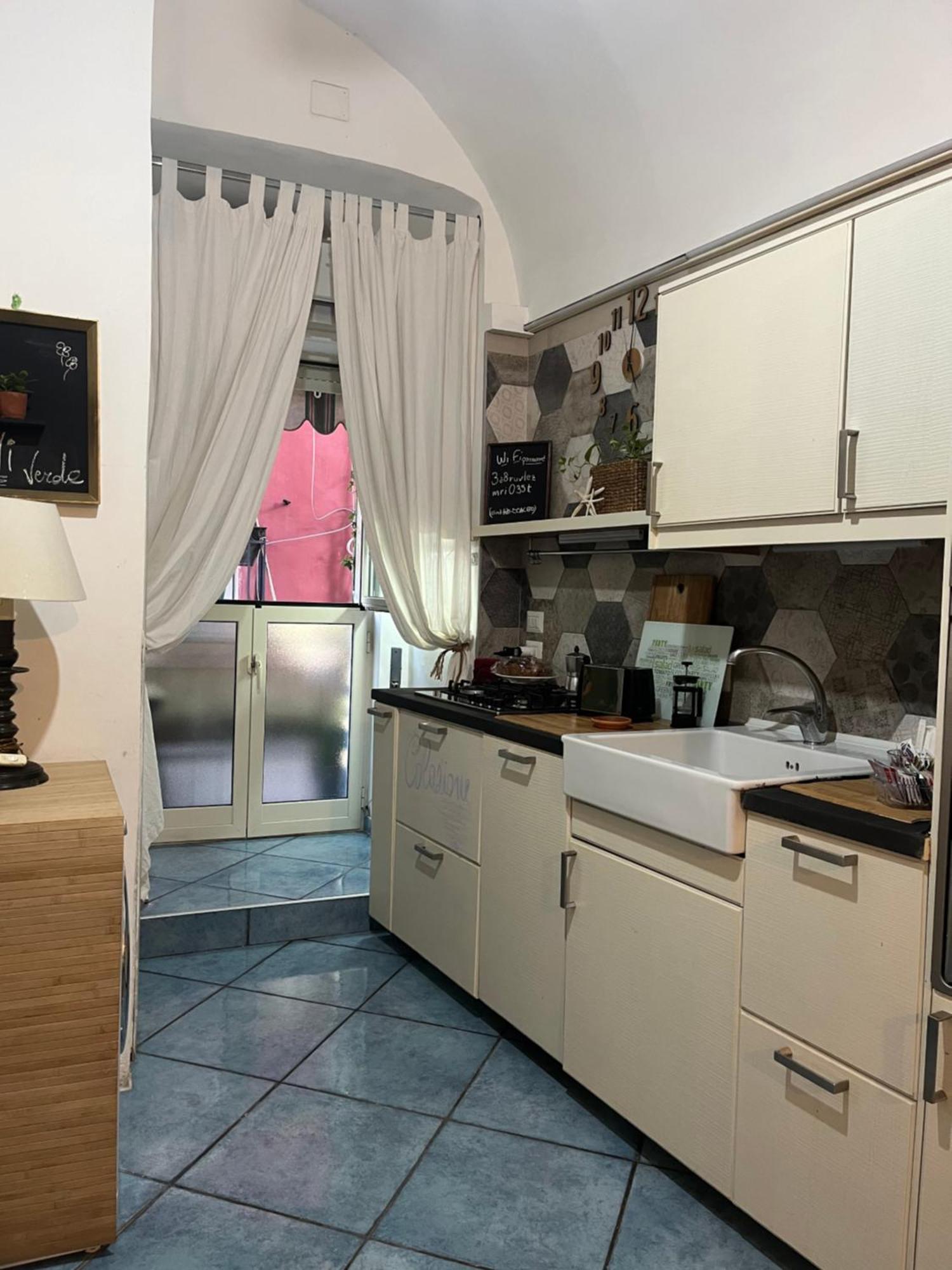 Mari Mari Apartment Naples Exterior photo